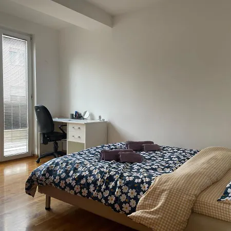 Big In - Extra View * Skopje