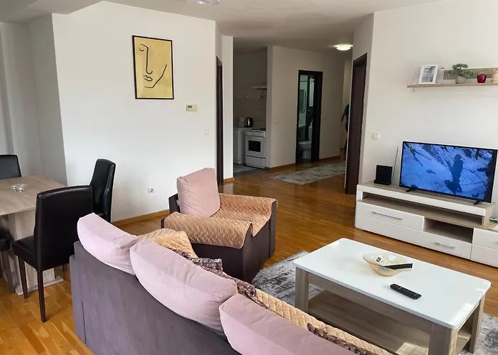 Lägenhet Big With Private Parking - Extra View