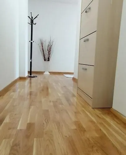 Big With Private Parking - Extra View Skopje