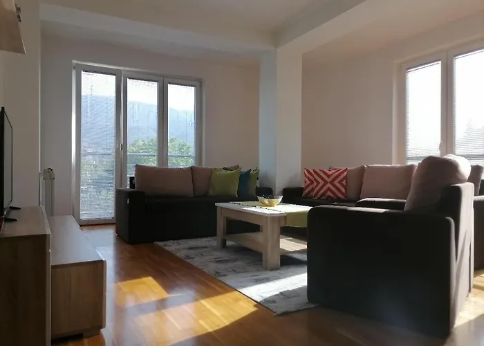 Big With Private Parking - Extra View Lägenhet *